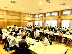 2C2572C5-86E9-4687-8344-867595FA2AD5_1_105_c