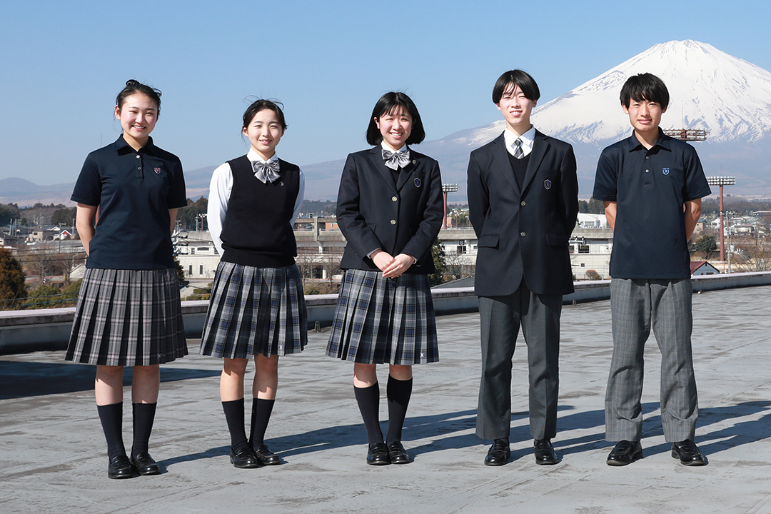 制服紹介 学校生活 学校法人 東駿学園 御殿場西高等学校